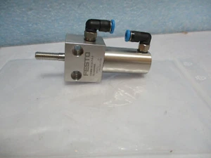 Cilindro redondo Festo CRDMM-16-20-P-A-B CS.1440688A/B 3614762 - Imagen 1 de 2