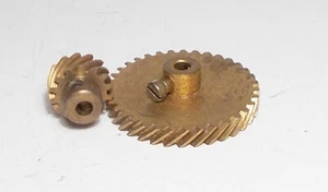Meccano 35T Helical Gear and 14T Helical Pinion (211a & 211b) - NEW - Picture 1 of 1