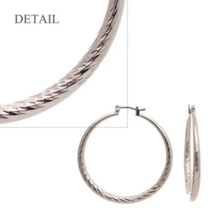Pendientes de aro hueco de corte diamante de plata de 1 1/2" (342) - Imagen 1 de 1