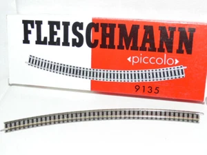 Fleischmann - Piccolo Gebogenes Gleis R4 30° - 9135 - Spur N - Neu - - Bild 1 von 1