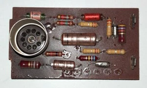 Placa Dual 33E (amplificador) de DUAL Type 1007a - Repuesto tocadiscos - Imagen 1 de 4
