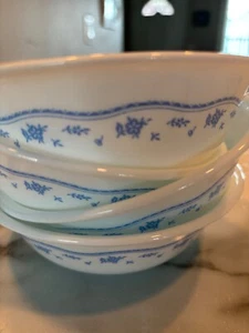 1980's Corelle MORNING BLUE Flowers 6¼" Soup/ Cereal Bowls (Set of 4) - Picture 1 of 3