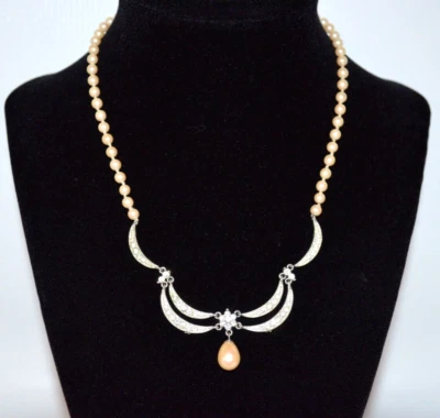 Antigo Monet Lindo Elegante Colar GARGANTILHA com Pérolas Falsas Pequenos Strass 15" - Imagem 1 de 4