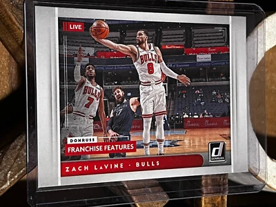 2021-22 DONRUSS ZACH LAVINE INSERT FRANCHISE FEATURES Chicago Bulls #19 - Image 1 of 2