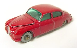 1950s LESNEY MATCHBOX GREY WHEEL NO. 65 JAGUAR 3.4 LITRE SALOON RED DIECAST - Picture 1 of 2