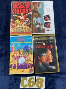 4 Clamshell VHS Lot Karate Kid 2 Josie Pussycats Circus Vintage 80s 90s Movies - Foto 1 di 7