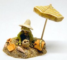 Harmony kingdom art Neil Eyre Designs tree frog beach sea shells sand umbrella