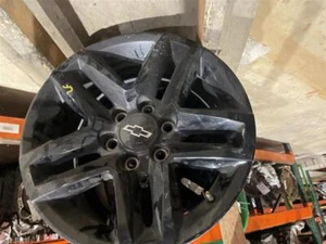 Used Wheel fits: 2019 Chevrolet Silverado 1500 pickup 18x8-1/2 10 spoke black op - Picture 1 of 24