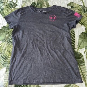 CAMISETA MUJER UNDER ARMOUR MANGA CORTA ROSA RIBETE LIBERTAD La Camiseta Clásica - Imagen 1 de 4