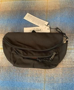 Eastpak Negro Bumbag 3L 11” X 6” Nuevo Con Etiquetas - Imagen 1 de 6