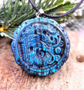 Nature Labradorite Carved Flashy Oriental Dragon Pendant Necklace. Price include - Picture 1 of 10