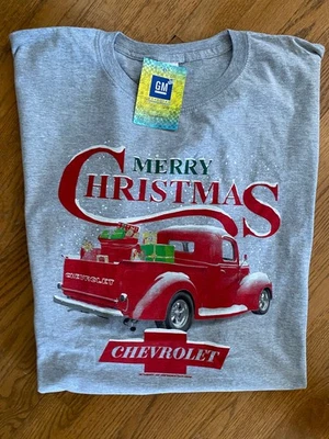 雪佛兰图形 T 恤红色卡车圣诞尺寸 2XL 全新带标签! Gildan — 第 1/4 张图片