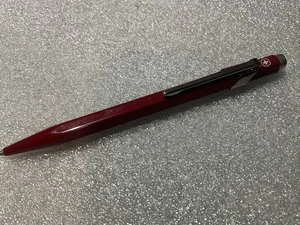 Bolígrafo Caran d’Ache 849 - Hecho en Suiza - PROMOCIÓN DEL EJÉRCITO SUIZO - Imagen 1 de 8