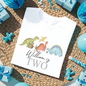 Camiseta Cumpleaños Dinosaurio Personalizada - Imagen 1 de 4