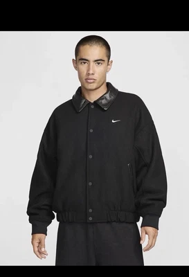 Chaqueta universitaria de lana Nike Solo Swoosh para hombre talla M cuero negra FZ1168-010 Foto 1 de 4