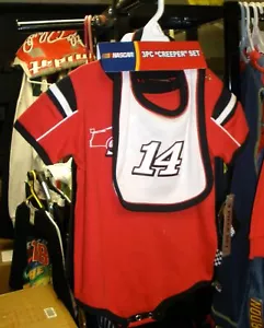 DE COLECCIÓN OUTERSTUFF #14 TONY STEWART NIÑOS BABERO BOTÍN Y ENREDADERA CONJUNTO 18M NUEVO CON ETIQUETAS - Imagen 1 de 2