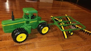 john deere 8630 tractor and disk toys - Picture 1 of 15
