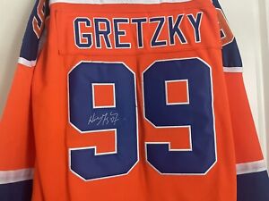 Wayne Gretzky  Facsimile Autographed Edmonton Oilers  Pro Style Hockey Jersey