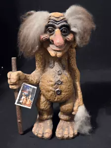 Figura de arte popular vintage 1996 Nyfoam Troll Walking Man Troll #112 - Imagen 1 de 5