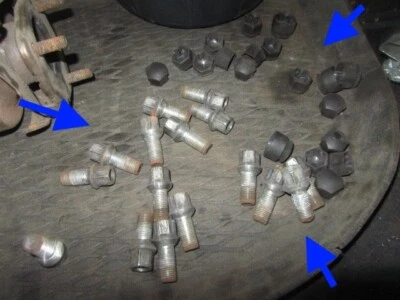 AUDI A3 S3 TT 8S RS3 8V OEM WHEEL NUT SET  X16 black caps GENUINE 25k miles - Image 1 of 4