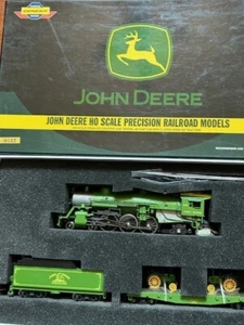 JOHN DEERE 2003 3rd Series 4-6-2 USRA PACIFIC STEAM / 2 GP TRACTORS HO Scale NEW - Picture 1 of 24
