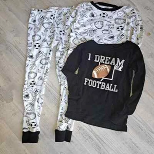 Football theme Pajama Set - Carter's boys size 6 - 3 piece pj set - Bild 1 von 6