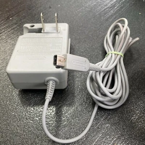 Cable de alimentación cargador adaptador de CA oficial OEM Nintendo WAP-002 DSi XL 3DS - Imagen 1 de 5