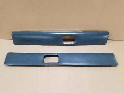 Оригинальные темно-синие внутренние верхние дверные панели 82 83 Jeep CJ7 ограниченного выпуска - Изображение 1 из 4