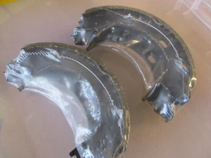 Parking Brake Shoe-Coupe Rear Monroe BX643 NEW - IN BOX - Picture 1 of 4