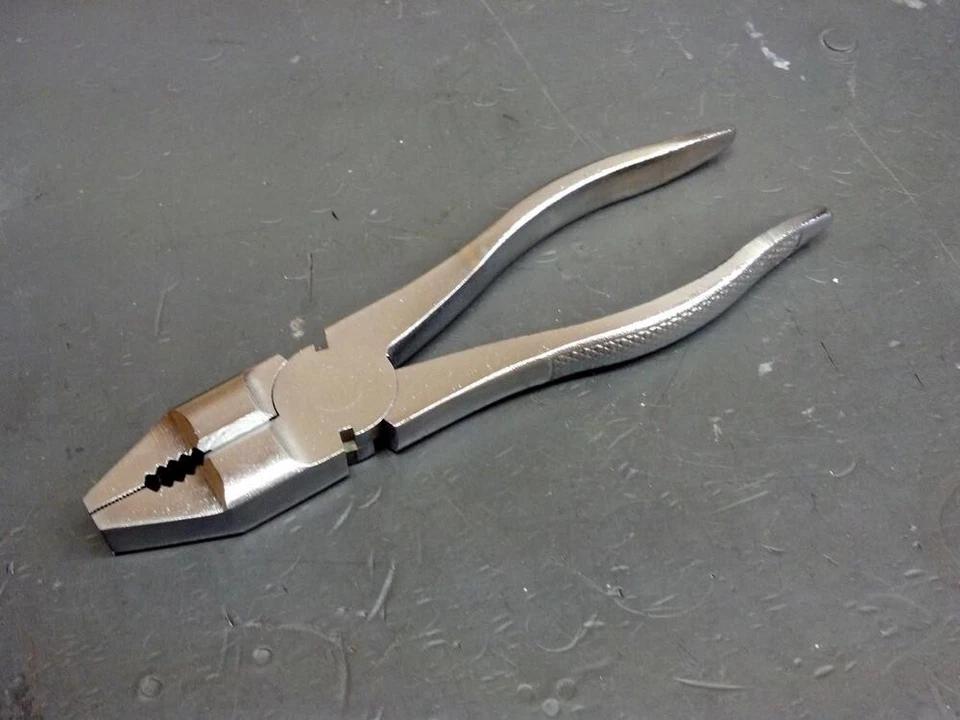 Porsche 356C 356 356SC  toolkit tool kit pliers satin 1964 1965 - Image 1 of 3