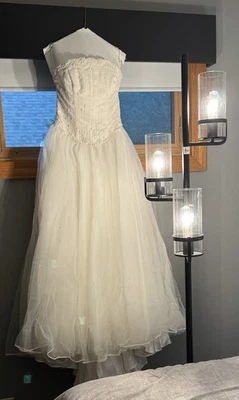 Vintage Bonny Ivory Wedding Dress Sz 8 Halter Top Beaded and Tulle Bridal Gown  - Image 1 of 4