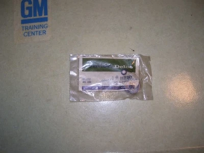 Chevrolet Vega Delco 1971 72 transmisión manual FRT rodamiento piloto como nuevo GM P/N 8931793 Foto 1 de 3