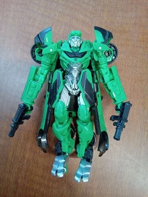 Transformers The Last Knight Premier Edition Deluxe Class Crosshairs Figure. - Image 1 of 3