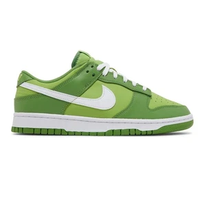 Nike Dunk Low 'Chlorophyll' (2022) - Picture 1 of 8