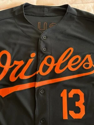 Camiseta AUTÊNTICA-Cool Base Majestic MANNY MACHADO Baltimore Orioles Tamanho 52. - Imagem 1 de 4