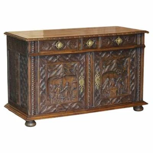 18TH CENTURY CIRCA 1740 HAND CARVED OAK SIDEBOARD WITH MILITARY CAMPAIGN SCENES - Picture 1 of 12