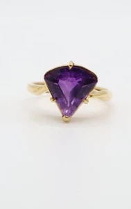 Cocktailring im Trillion Cut Amethyst in 14 Karat Gold - Bild 1 von 8