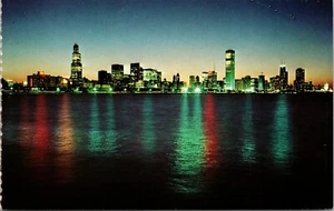 Postcard Chicago Illinois - Dazzling Lights at Night, along waters Lake Michigan - Picture 1 of 2