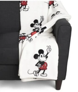 Mickey Mouse DISNEY Plush Throw Blanket 50 x 70 Inches, New - Picture 1 of 3