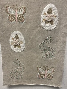 RACHEL ASHWELL BUNNY RABBIT EASTER EGG BUTTERFLY TABLE RUNNER NEW - Picture 1 of 2