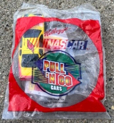 LOTE DE 3 COCHES DE CARRERAS NASCAR KELLOGGS CORN FLAKES TERRY LABONTE #5 1:64 Foto 1 de 4