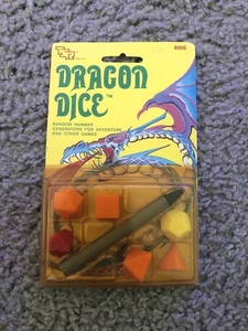 VINTAGE RARE TSR DRAGON DICE W CRAYON 1983 PRE DUNGEONS & DRAGONS D&D YELLOW - Picture 1 of 3