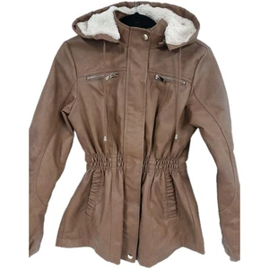 Ci Sono by Cavalini taillierte Damenjacke camel Kunstleder Gr. S (14) - Bild 1 von 12