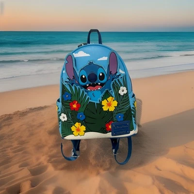 Mini mochila Loungefly exclusiva Stitch Hide-and-Seek de los parques de Disney excelente  Foto 1 de 4