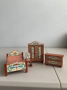 Jean W Germany Dollhouse Furniture Toy Rose Heart Bedroom Set Of 4 Bed Rocking - Picture 1 of 8