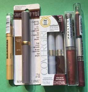 Lot Of 5 Mixed Lip Colors MAYBELLINE 24 KARAT GOLD FROST LIPSTICK READ - Picture 1 of 1