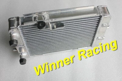 Radiador auxiliar derecho Audi A8 4.2 FSI/6.0 W12/S8 quattro D3 4E 2002-2010 Foto 1 de 4