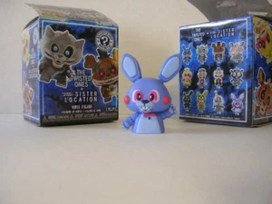 Funko Mystery Minis Five Nights at Freddy's FNAF 3 The Twisted Ones TÚ ELIGES - Imagen 1 de 15
