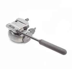 Gitzo G2380 Video Fluid Head - Supports up to 11 lbs SKU#1853495 - Picture 1 of 4