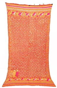 Authentic Vintage Indian From Punjab Phulkari Floss Hand Embroidered Bagh Shawl - Picture 1 of 11